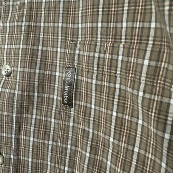Columbia Sportswear Button-Up Shirt Men's Large Plaid‎ Brown Collared - Picture 4 of 6